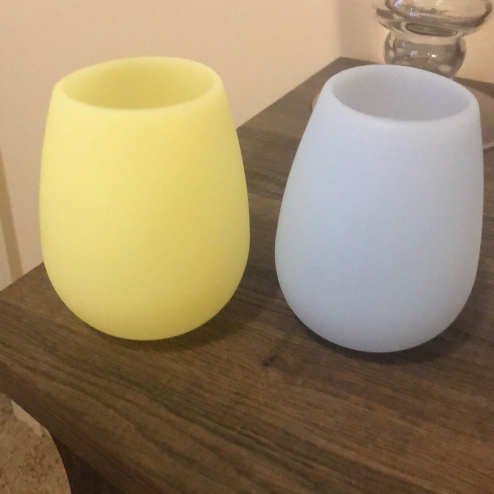 3 for $20 Silicone wine glasses